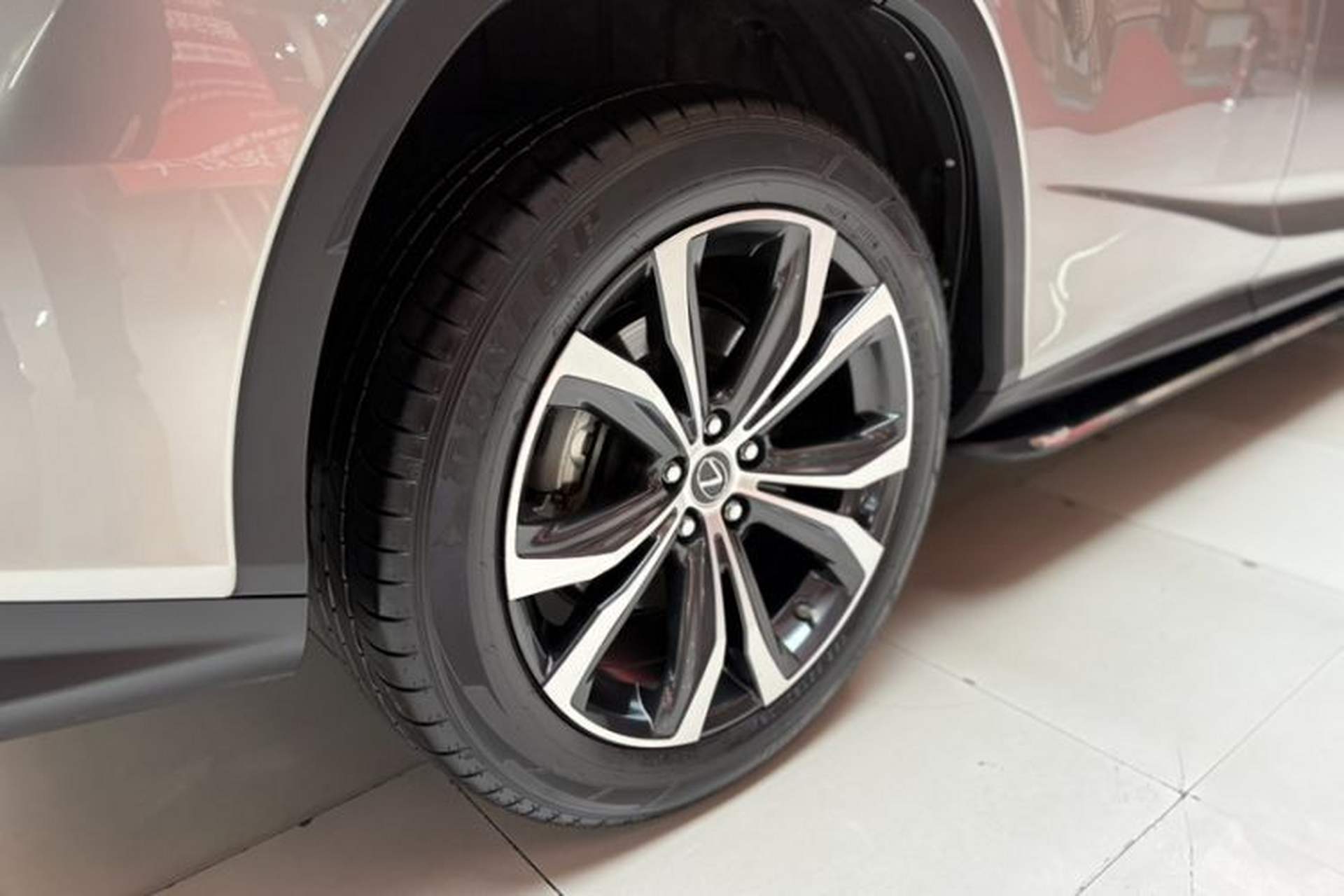 Used Lexus RX 2020 Facelifted 300 4x4 Elegant Edition Exterior 3