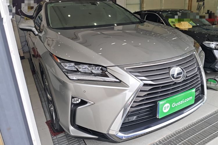 Used Lexus RX 2020 300 Two-Wheel Drive Elite Edition China VI Standard Front Right 45 Deg