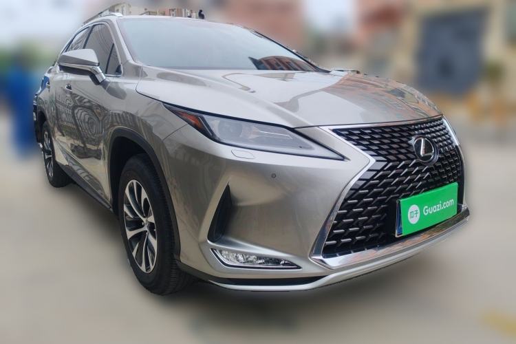 Used Lexus RX 2020 Revised Version 300 Two-Wheel Drive Elite Edition Front Right 45 Deg