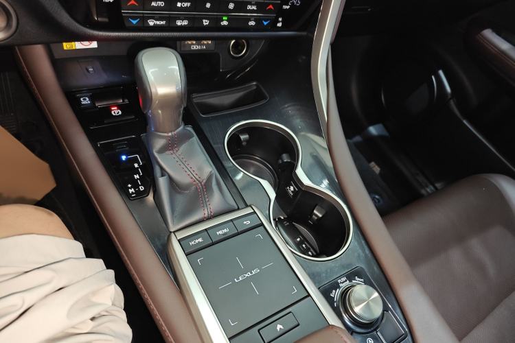 Used Lexus RX 2020 Facelifted 300 4x4 Elegant Edition Gear Lever