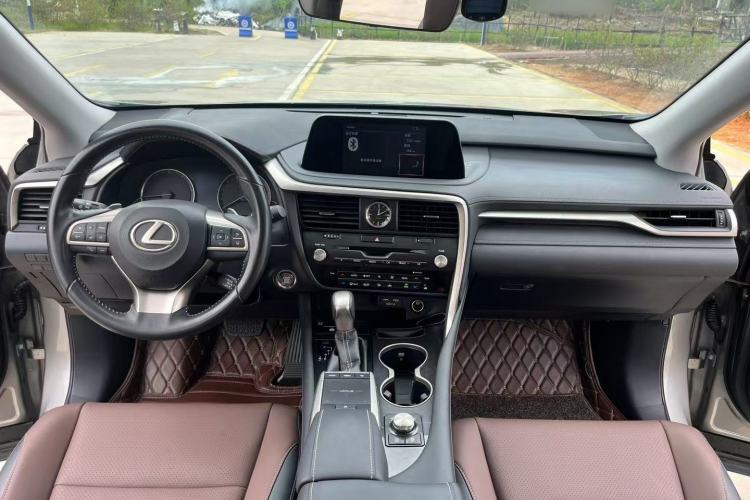 Used Lexus RX 2020 300 Two-Wheel Drive Elite Edition China VI Standard Interior 1