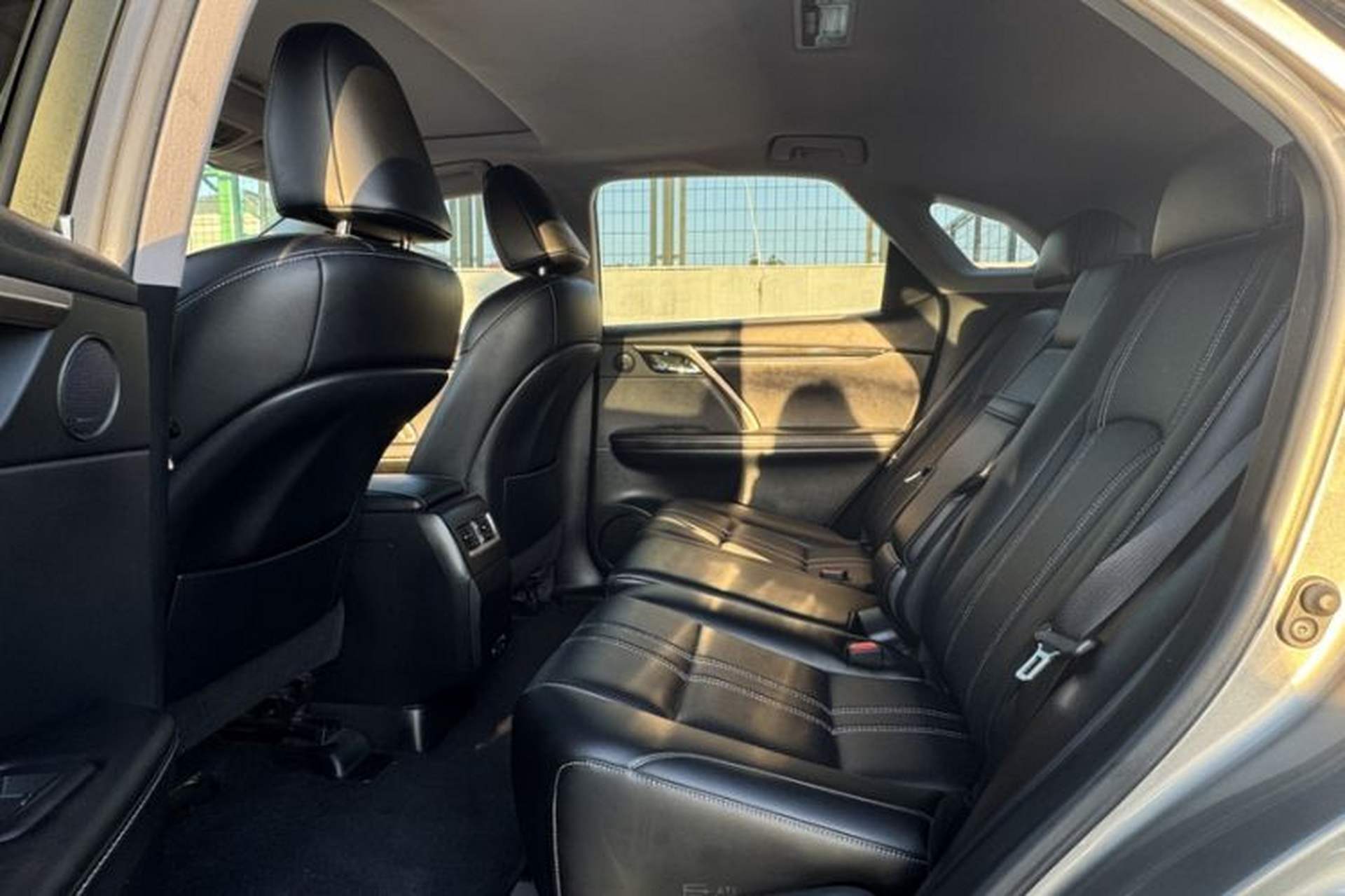 Used Lexus RX 2020 Revised Version 300 Two-Wheel Drive Elite Edition Interior 2