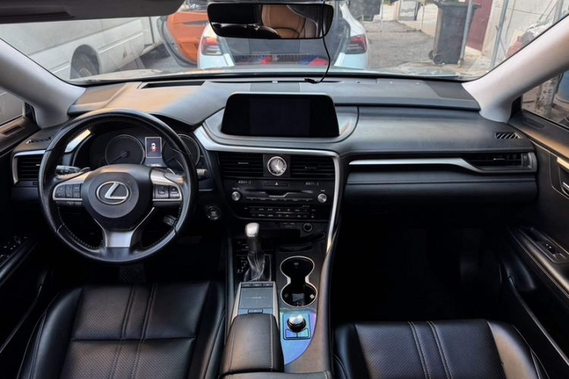 Used Lexus RX 2020 Revised Version 300 Two-Wheel Drive Elite Edition Interior 3