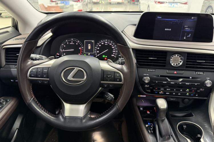 Used Lexus RX 2020 Facelifted 300 4x4 Elegant Edition Interior 3
