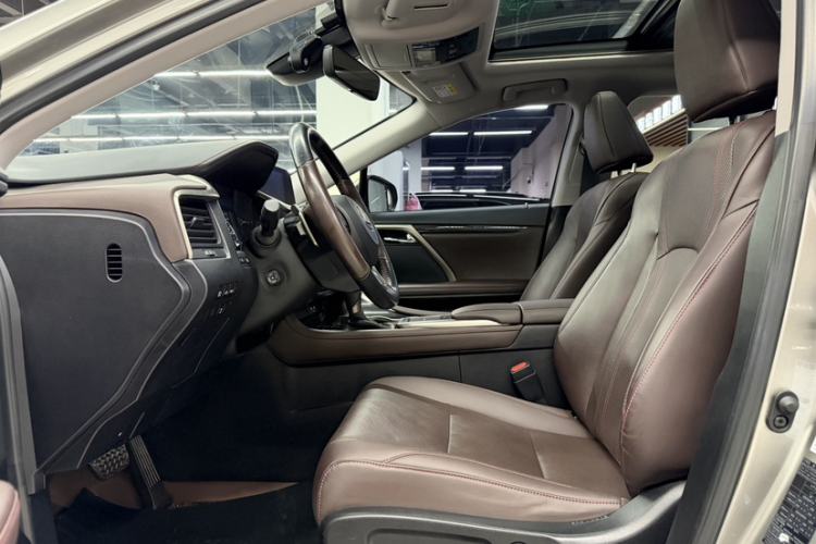 Used Lexus RX 2020 Facelifted 300 4x4 Elegant Edition Interior 6