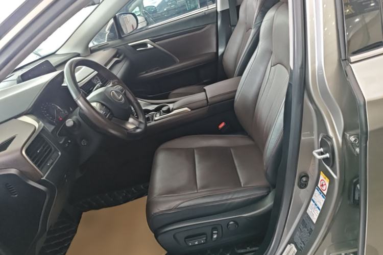 Used Lexus RX 2020 300 Two-Wheel Drive Elite Edition China VI Standard Left Front Seat