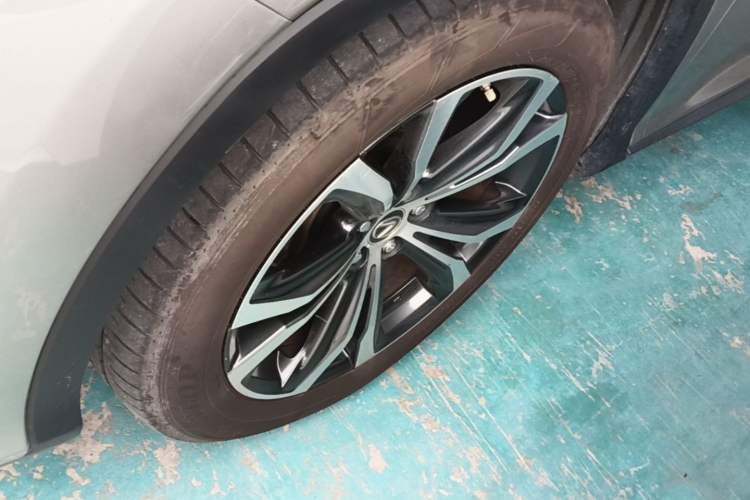 Used Lexus RX 2020 Facelifted 300 4x4 Elegant Edition Left Front Wheel Hub