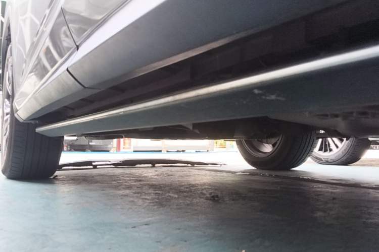 Used Lexus RX 2020 Facelifted 300 4x4 Elegant Edition Left Side Sill