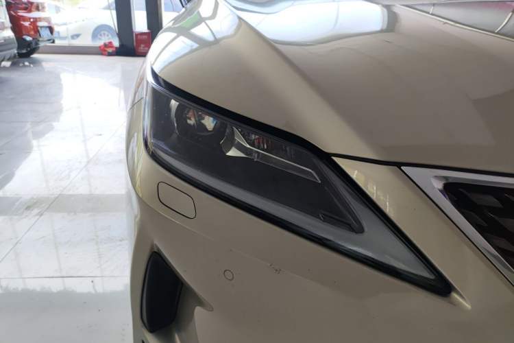 Used Lexus RX 2020 300 Two-Wheel Drive Elite Edition China VI Standard Right Front Headlight
