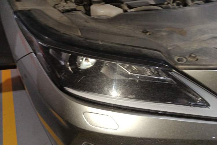 Used Lexus RX 2020 Revised Version 300 Two-Wheel Drive Comfort Edition Right Front Headlight