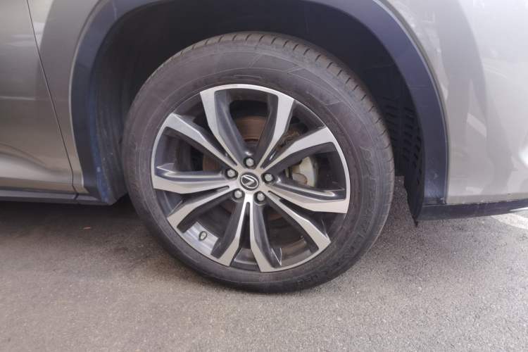 Used Lexus RX 2020 450h Four-Wheel Drive Enjoyment Version Right Front Wheel Hub