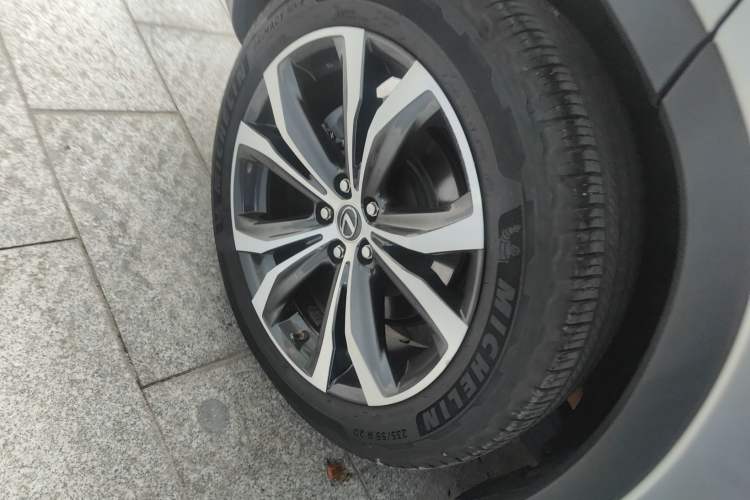 Used Lexus RX 2020 Facelifted 300 4x4 Elegant Edition Right Rear Wheel Hub