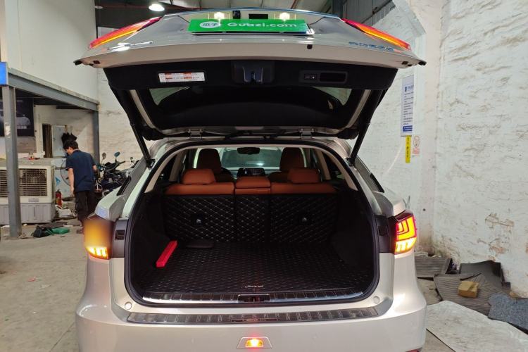 Used Lexus RX 2020 300 Two-Wheel Drive Comfort Edition China VI Standard Trunk