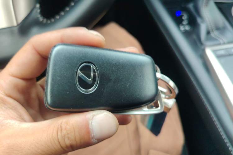 Used Lexus RX 2020 Revised Version 300 Two-Wheel Drive Elite Edition Vehicle Key