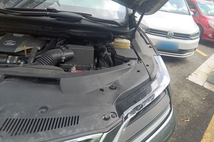 Used Lexus RX 2020 300 4x4 Elegant Edition China VI Engine Bay Left