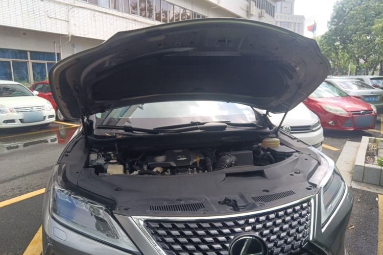 Used Lexus RX 2020 300 4x4 Elegant Edition China VI Engine Bay