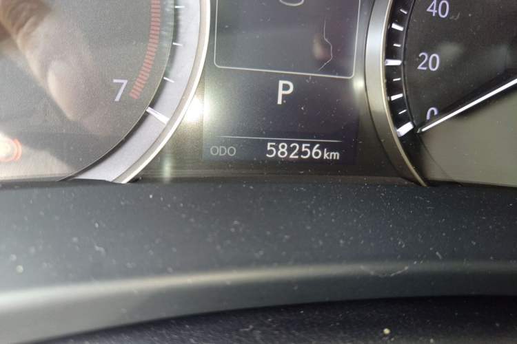 Used Lexus RX 2020 300 4x4 Elegant Edition China VI Odometer Close Up