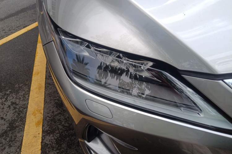 Used Lexus RX 2020 300 4x4 Elegant Edition China VI Right Front Headlight