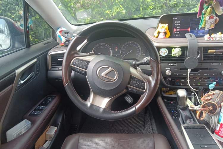 Used Lexus RX 2020 300 4x4 Elegant Edition China VI Steering Wheel