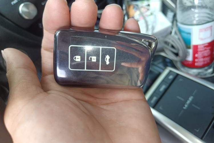 Used Lexus RX 2020 300 4x4 Elegant Edition China VI Vehicle Key