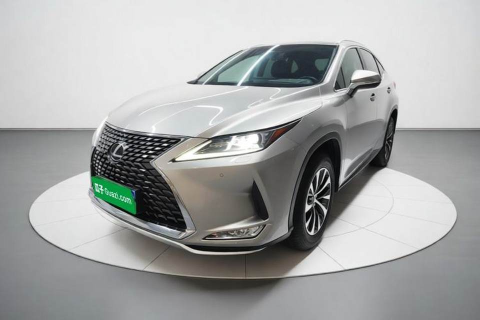 Lexus RX 2020