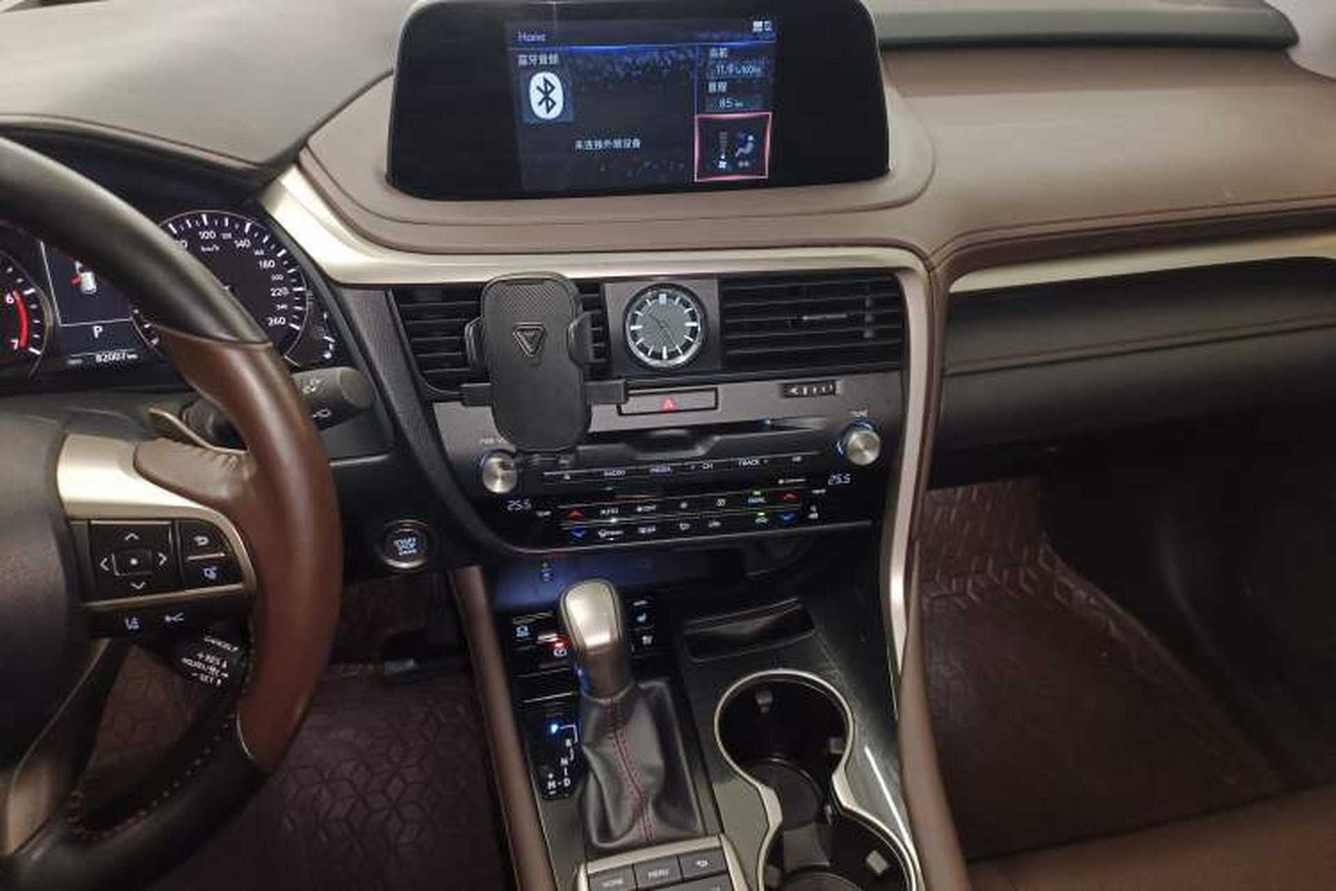 Used Lexus RX 2020 Revised Version 300 Two-Wheel Drive Comfort Edition Audio And AC Panel