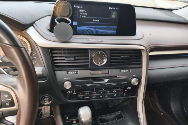 Used Lexus RX 2020 Facelifted 300 4x4 Elegant Edition Audio And AC Panel
