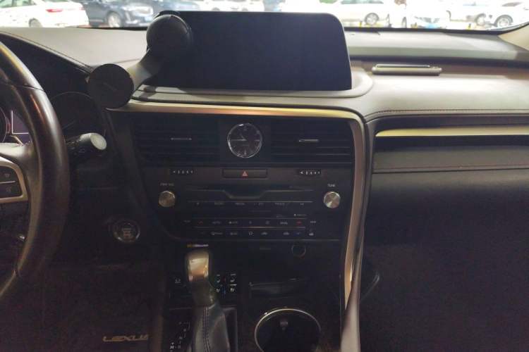 Used Lexus RX 2020 Facelifted 300 4x4 Elegant Edition Audio And AC Panel