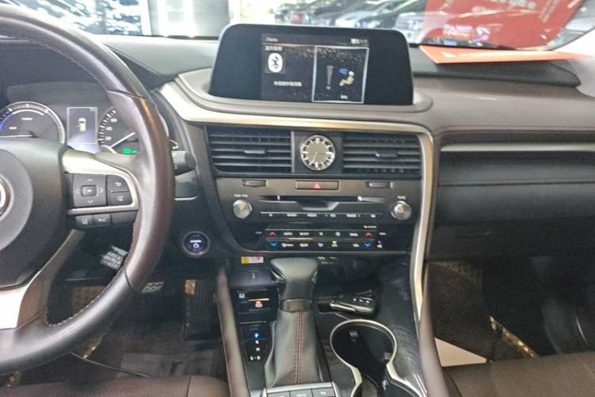 Used Lexus RX 2020 Revised Version 450h Four-Wheel Drive Elegant Edition Audio And AC Panel