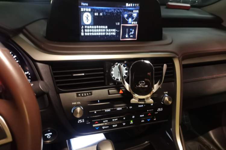 Used Lexus RX 2020 Revised Version 450hL Four-Wheel Drive Elegant Edition 7 Seats Audio And AC Panel