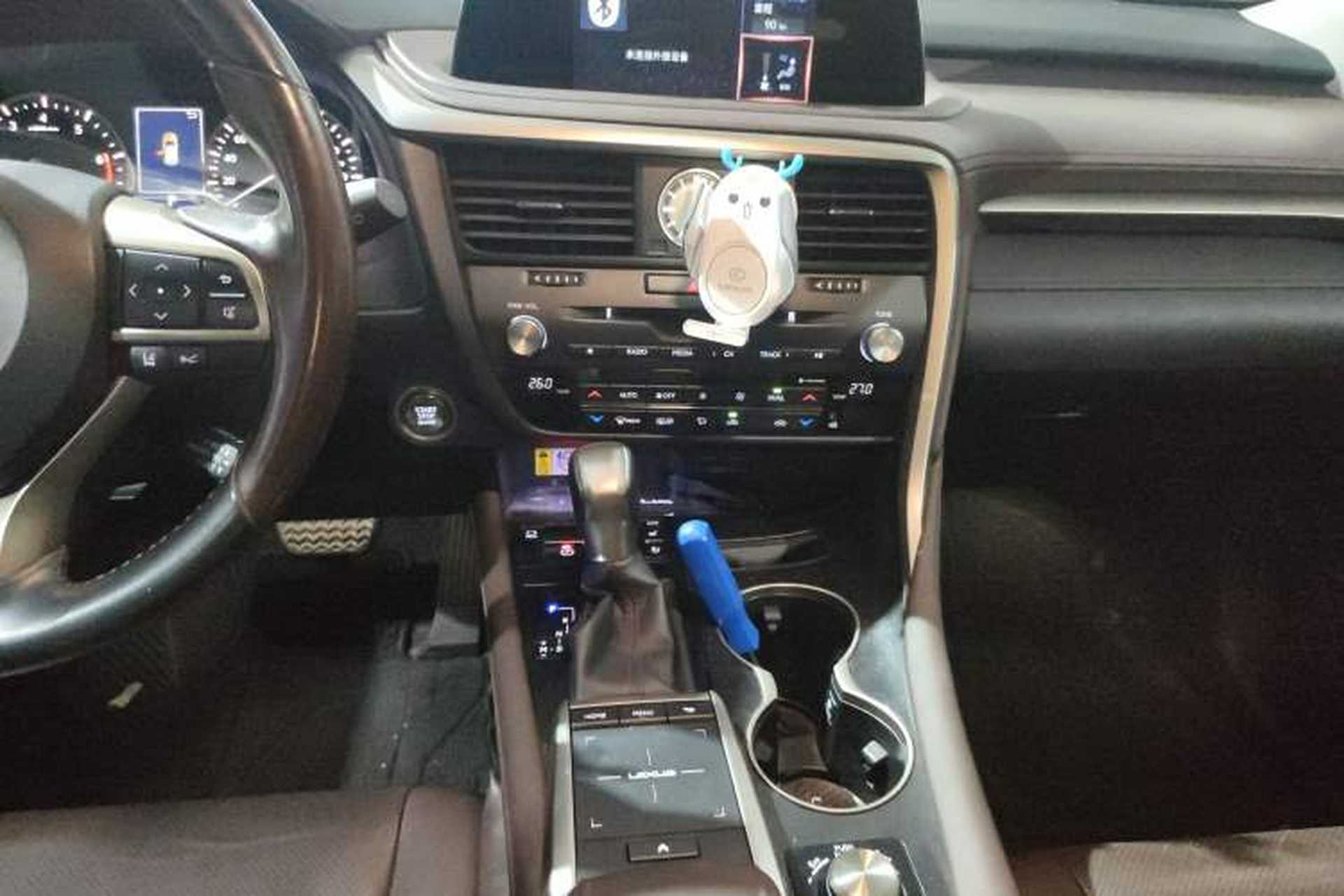 Used Lexus RX 2020 300 Two-Wheel Drive Comfort Edition China VI Standard Audio And AC Panel