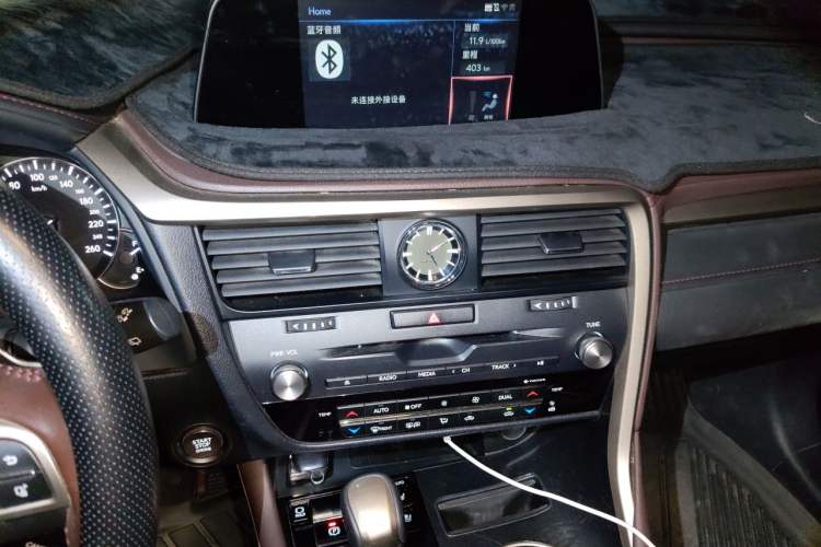 Used Lexus RX 2020 Facelifted 300 4x4 Elegant Edition Audio And AC Panel