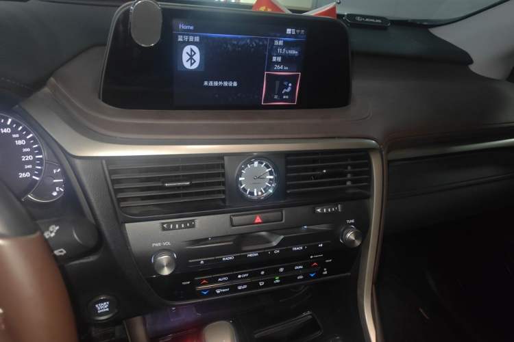 Used Lexus RX 2020 Facelifted 300 4x4 Elegant Edition Audio And AC Panel