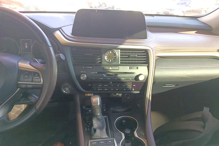 Used Lexus RX 2020 Facelifted 300 4x4 Elegant Edition Audio And AC Panel