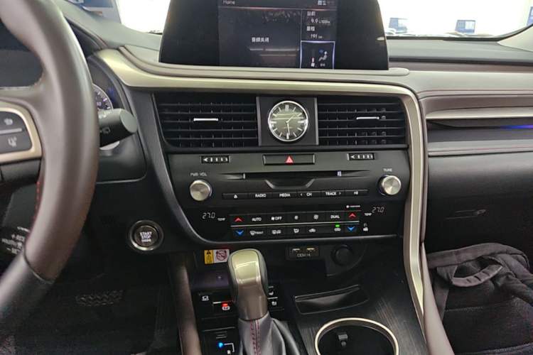 Used Lexus RX 2020 300 4x4 Elegant Edition China VI Audio And AC Panel