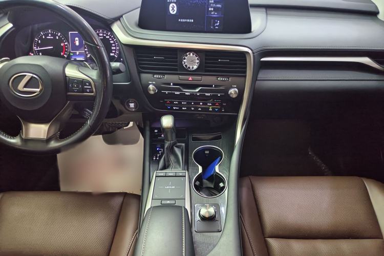 Used Lexus RX 2020 Revised Version 300 Two-Wheel Drive Elite Edition Audio And AC Panel