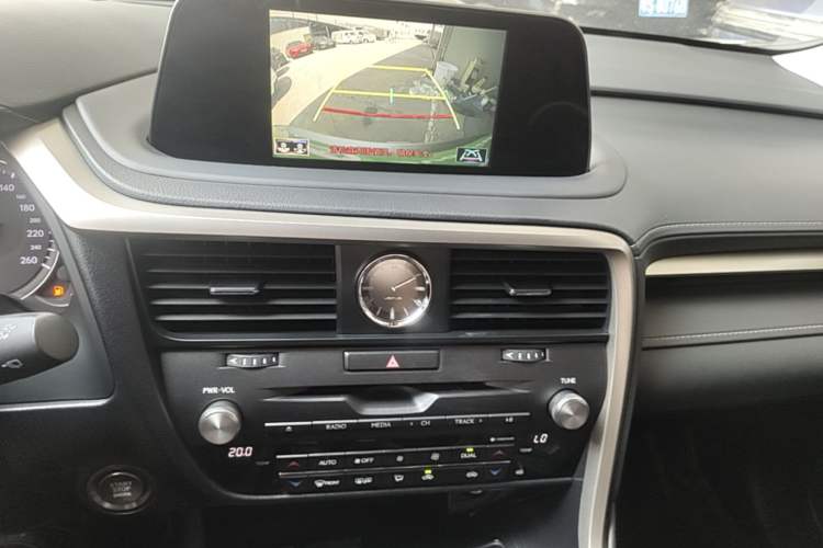 Used Lexus RX 2020 Revised Version 300 Two-Wheel Drive Elite Edition Audio And AC Panel