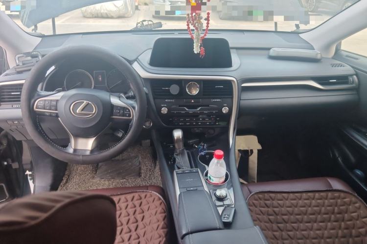 Used Lexus RX 2020 300 Two-Wheel Drive Elite Edition China VI Standard Center Console
