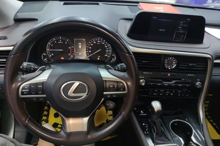 Used Lexus RX 2020 Facelifted 300 4x4 Elegant Edition Center Console