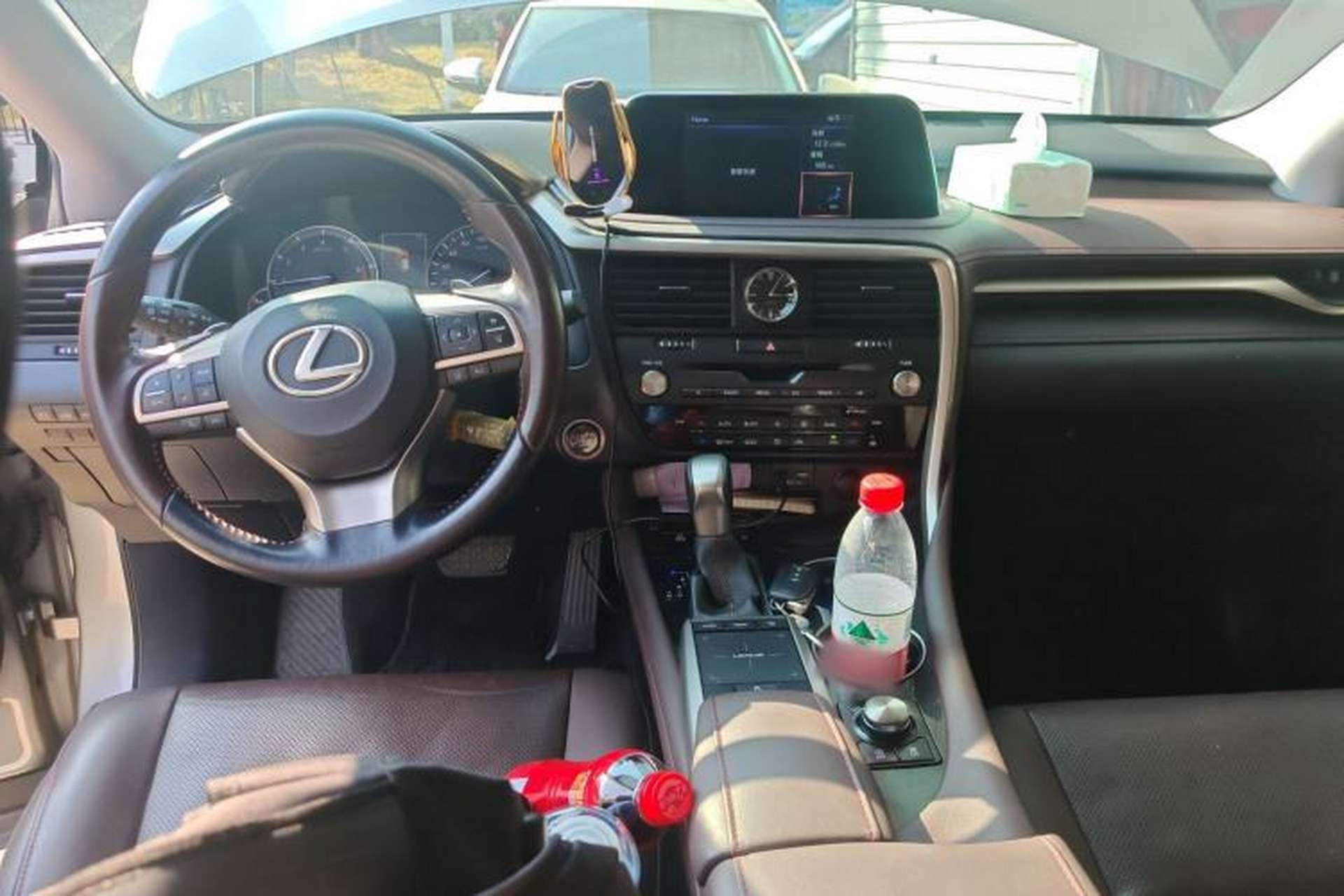Used Lexus RX 2020 Facelifted 300 4x4 Elegant Edition Center Console