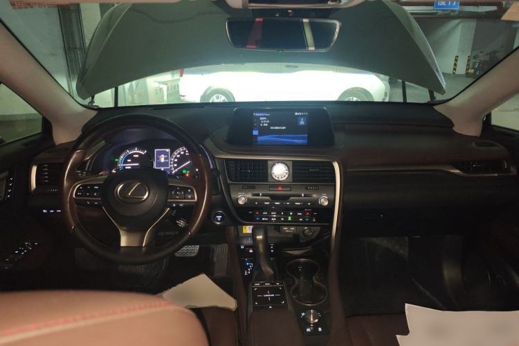 Used Lexus RX 2020 Revised Version 450h Four-Wheel Drive Elegant Edition Center Console