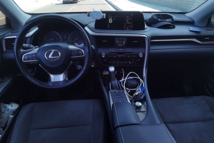Used Lexus RX 2020 Revised Version 300 Two-Wheel Drive Elite Edition Center Console