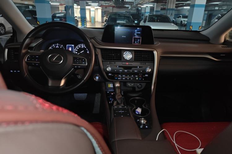 Used Lexus RX 2020 Revised Version 300 Two-Wheel Drive Comfort Edition Center Console