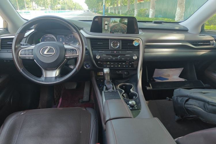 Used Lexus RX 2020 450hL Four-Wheel Drive Elegant 7-Seater China VI Standard Center Console
