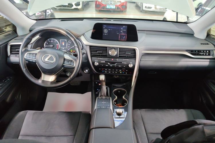 Used Lexus RX 2020 Revised Version 300 Two-Wheel Drive Elite Edition Center Console