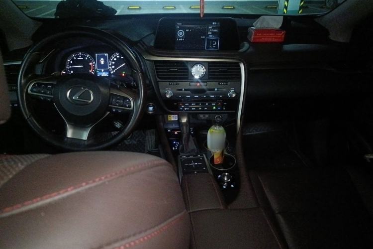 Used Lexus RX 2020 Facelifted 300 4x4 Elegant Edition Center Console
