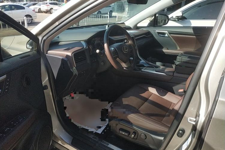 Used Lexus RX 2020 300 4x4 Elegant Edition China VI Driver Seat