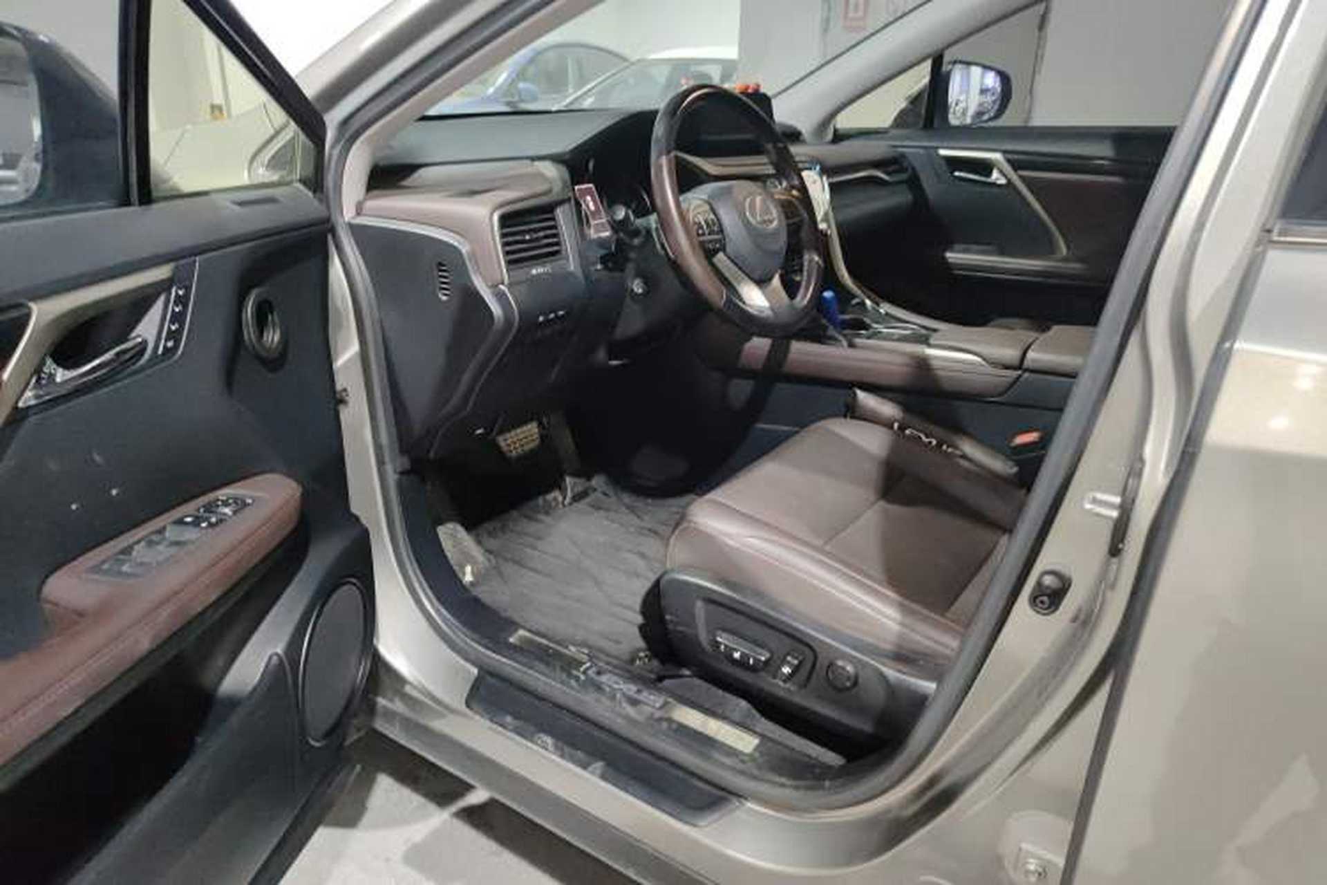 Used Lexus RX 2020 300 Two-Wheel Drive Comfort Edition China VI Standard Driver Seat