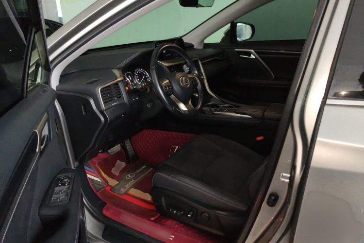 Used Lexus RX 2020 Revised Version 300 Two-Wheel Drive Elite Edition Driver Seat