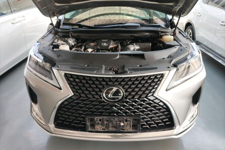 Used Lexus RX 2020 300 4x4 Elegant Edition China VI Engine Bay